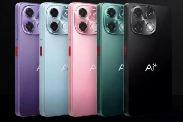 धूप में भी चमकेगी स्क्रीन-Ai+ ने उतारा अपना पहला 'नोवा फ्लिप' फोन, कीमत मात्र इतनी