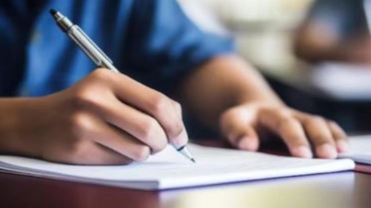 झारखंड क्षेत्रीय कार्यकर्ता प्रतियोगिता परीक्षा कल, पाकुड़ में बने 15 सेंटर