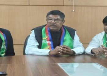 कांग्रेस की गठबंधन में हो रही फजीहत, फिर भी नहीं छोड़ रही सत्ता-प्रवीण प्रभाकर
