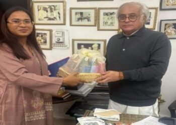 Jharkhand News: पेसा नियमावली से मजबूत होंगे जल, जंगल, जमीन के अधिकार-दिल्ली में मंत्री शिल्पी नेहा तिर्की ने कई बड़े नेताओं से की मुलाकात