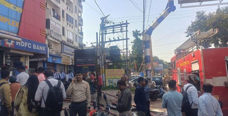 Breaking News: हिनू में शिव प्रोटेक्शन के ऑफिस में आग लगने से हड़कंप, भारी नुकसान