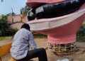 In Ranchi, a Muslim family crafts the effigy of Ravana—a tradition at Morabadi that has continued since 1948.