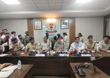 हजारीबाग में अंधविश्वास का खौफनाक खेल: तंत्र-मंत्र के नाम पर माँ ने 13 साल की बेटी की दी बलि, 3 गिरफ्तार