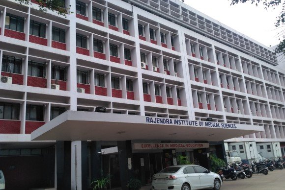 Jharkhand government approves ₹497.52 crore for RIMS Ranchi; funds to be spent on salaries, medicines, and modern facilities.