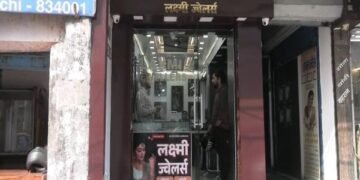 Ranchi News: लालपुर ज्वेलरी शॉप में लूट या ठगी? चोरी की कार, जेवरात और पुराने लेनदेन से जुड़ा चौंकाने वाला मामला