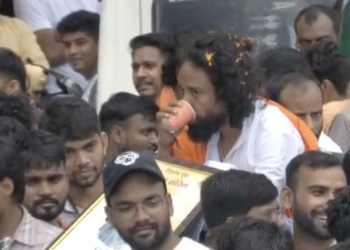 Student leader Devendra Nath Mahato on a stretcher during the JPSC-JSSC protest in Ranchi