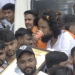 ‘सरकार की कुर्सी हिल सकती है’! स्ट्रेचर पर पहुंचे देवेंद्र महतो का बड़ा ऐलान 11 Student leader Devendra Nath Mahato on a stretcher during the JPSC-JSSC protest in Ranchi