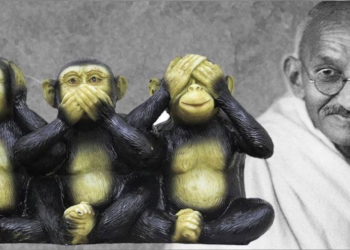 Mahatma Gandhi three monkeys symbol image for Gandhi Jayanti story