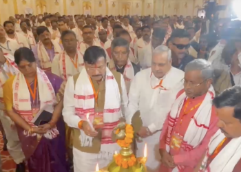 रांची में बीजेपी प्रदेश कार्यसमिति की बैठक शुरू: राष्ट्रीय अध्यक्ष नितिन नबीन ने किया उद्घाटन, आगामी रणनीतियों पर मंथन तेज 8 Ranchi BJP State Working Committee Meeting addressed by National President Nitin Nabin