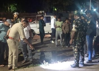 Ranchi Breaking: नामकोम मौलाना आजाद कॉलोनी गेट के पास फायरिंग, युवक गंभीर रूप से घायल