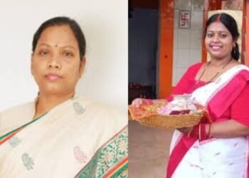 A massive battle for the mayor's seat! Crores of wealth, FIRs, and unblemished faces.