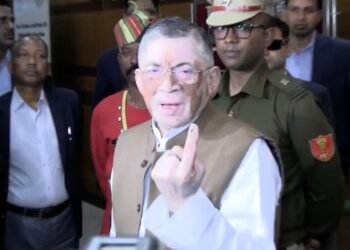 Peaceful polling in Ranchi: Governor casts vote, administration on alert amid 9.17% voter turnout