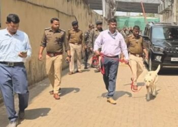 Police alert after threat to bomb passport office at Galaxy Mall in Ranchi