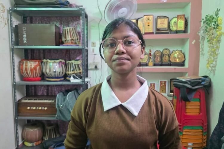 Hazaribagh girl did wonders, became JAC 10th state topper with 99.6%.