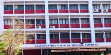 Patient admitted in RIMS commits suicide, questions raised on hospital's security arrangements