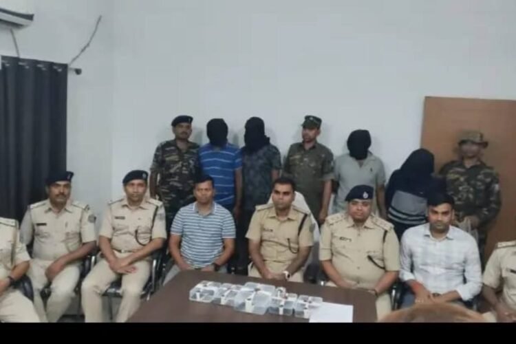 Major action in Jharia: 4 criminals arrested with weapons and stolen bike, firing plot foiled
