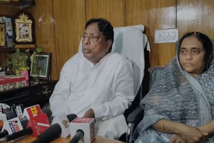 Alamgir Alam expressed his pain as soon as he came out of jail, saying – in two years I understood who is my own and who is a stranger.