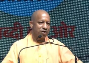 Breaking News: Yogi Adityanath said – Namaz on the road will not be tolerated, action will be taken.