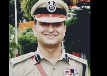 Jharkhand cadre IPS Surendra Kumar Jha appointed DIG in BSF, Home Ministry issued order