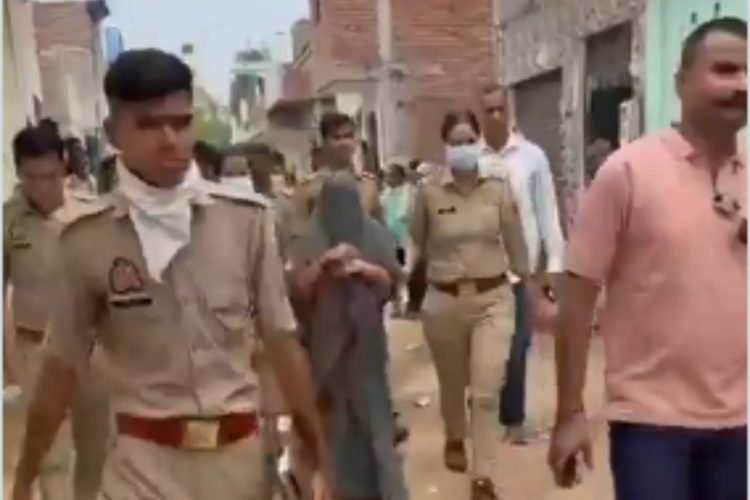 In Agra, a wife murdered her husband and buried him in the bathroom, while pretending for 45 days that he was missing.