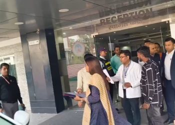Following CM Hemant Soren's order, an investigation team arrived at Raj Hospital and seized the patient's documents.