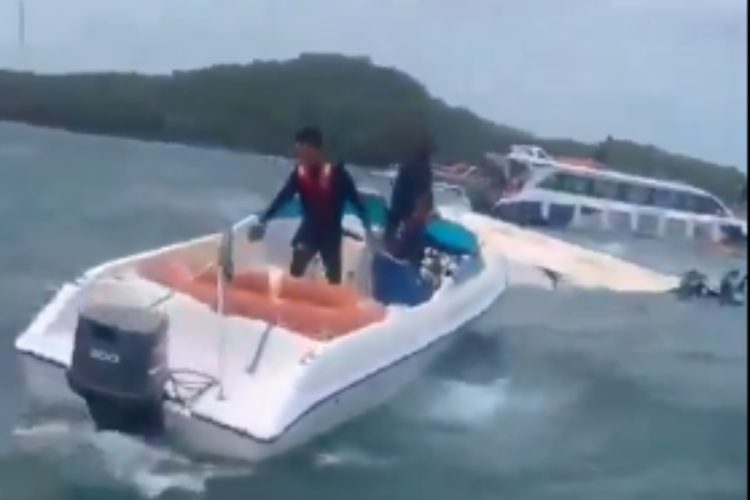 Vietnam Boat Accident: 15 Indians die after tourist boat capsizes in Vietnam; Indian Embassy releases list of 32 passengers.