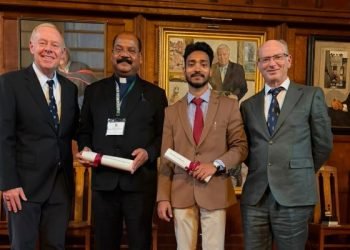 Jharkhand's voice at Oxford University: St. Xavier's College, Ranchi Principal presents research on displacement caused by mining.