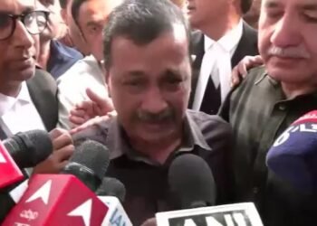 Arvind Kejriwal became emotional after the decision on the excise policy scam
