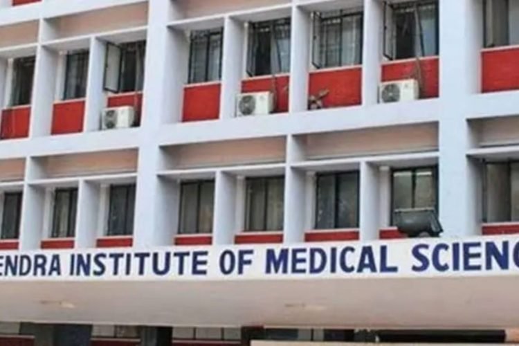 New restrictions on media at RIMS raise questions: Why did the health department need this?