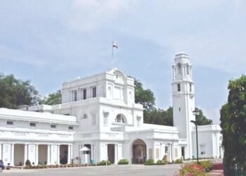 Security lapse at Delhi Assembly: Masked man enters in SUV, leaves bouquet; police detain 3