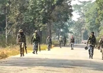 Encounter between police and PLFI in Khunti; militant Shravan Das injured during weapons recovery.