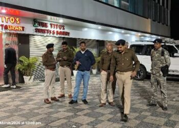 Ranchi Crime: Bike-borne criminals opened fire at Hotel Titos in Ranchi
