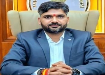 Jamtara DC Alok Kumar Issues Strict Directives on 2027 Census