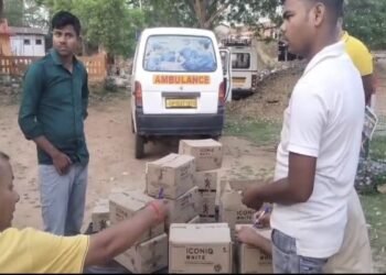 Jharkhand News: Fake Liquor Found in Ambulance Instead of Patient; Tundi Police Make Major Revelation