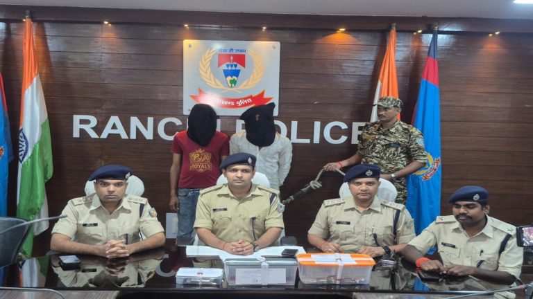 15.7 लाख की Cigarette चोरी का पुलिस ने किया खुलासा, दो आरोपी गिरफ्तार
