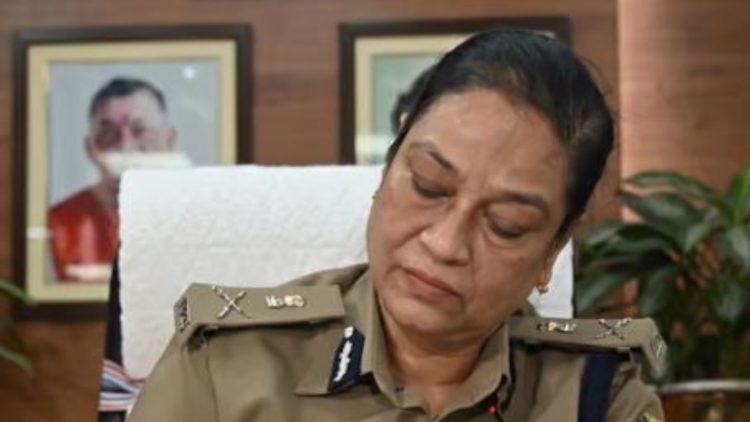 Demand for DGP Tadasha Mishra's resignation; Babulal Marandi says, "She can save her own honor and that of Jharkhand."