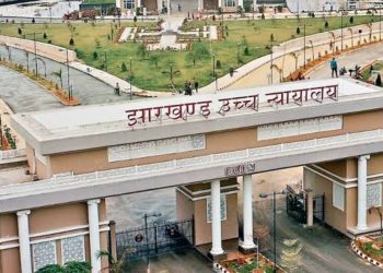 'Web' of power lines in Ranchi poses a threat to life! High Court gets tough, says negligence will not be tolerated.