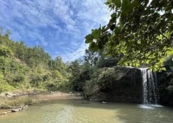 Suspicious death of a young woman at Ranchi's Chunri Falls; Priyanka had gone there with her boyfriend.