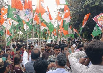 Ranchi echoes with slogans of ‘Remove Gyanesh Kumar’; Youth Congress lays siege to Election Commission office.