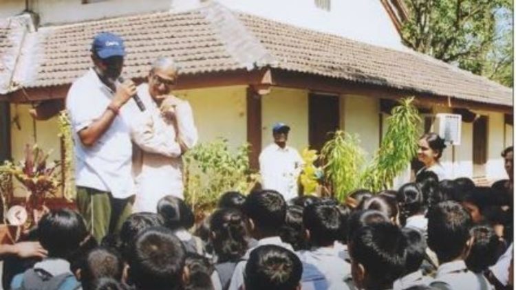 Nana Patekar shared a special bond with Jharkhand; his voice is still remembered in the forests of Betla.