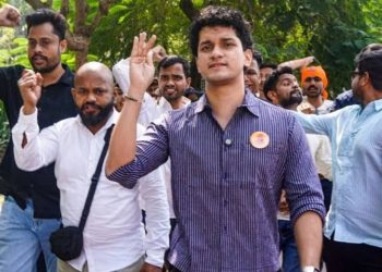 New twist in the Jantar Mantar controversy: CJP's Saurav and Ashutosh sent to jail for 5 days; Deepak faces protest at the airport.