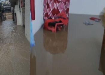Two days of rain expose the reality of the capital, Ranchi; Subarnarekha River in spate.