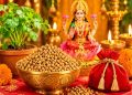 धनतेरस 2026 पर मां लक्ष्मी की पूजा के लिए साबुत धनिया और दीपक