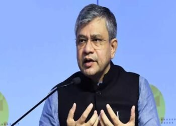 LPG Gas Booking New Rules 2026: Second Cylinder Now Available Only After 35 Days; Heavy Backlog in Ranchi