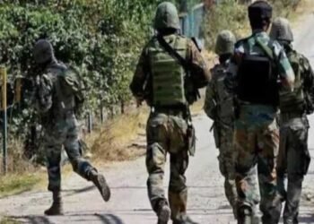 Jharkhand News: Encounter between security forces and Naxals in the Saranda forests of Chaibasa; Misir Besra's squad encircled