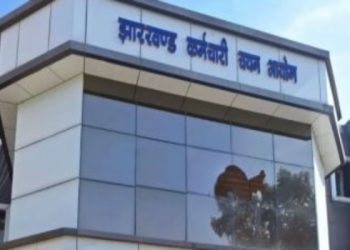 JSSC-CGL विवाद में SIT का बड़ा कदम, आयोग के वकील संजोय पिपरवाल को समन 10 JSSC-CGL परीक्षा विवाद में CID SIT ने JSSC के अधिवक्ता संजोय पिपरवाल को पूछताछ के लिए समन भेजा
