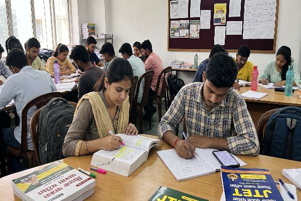 झारखंड में शिक्षक बनने का सुनहरा मौका: 18 अक्टूबर तक मौका, ऐसे करें आवेदन 1 झारखंड में 6101 शिक्षक पदों पर भर्ती