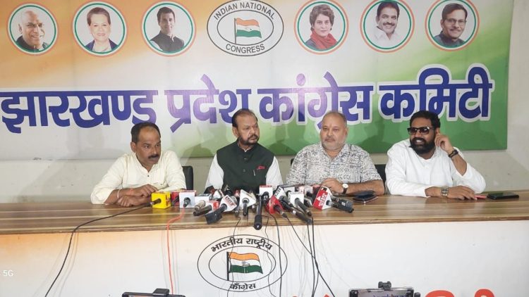 Subodh Kant Sahai's 10 questions on the MMDR Bill; states that the people of the state have the primary right to Jharkhand's minerals and land.
