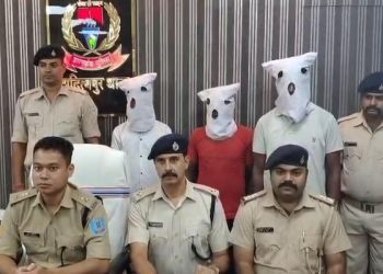 आदित्यपुर कृषि विज्ञान केंद्र परिसर में मिले रघु महतो के शव के मामले में पुलिस की कार्रवाई