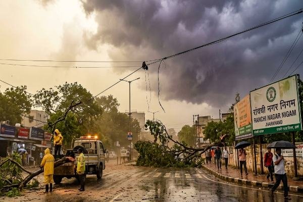 Jharkhand Weather Update: Storms and Rain Bring Pleasant Weather to Jharkhand